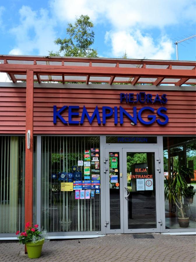 Piejuras Kempings 벤츠필스 외부 사진